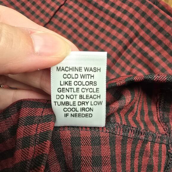 NEW NWT Originality Red & Black Checkered Mini Skirt w/ Front Slit | Size Small - Picture 10 of 10